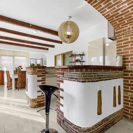 Apartment Dolce Vita With 2 Swimming Pools Porec