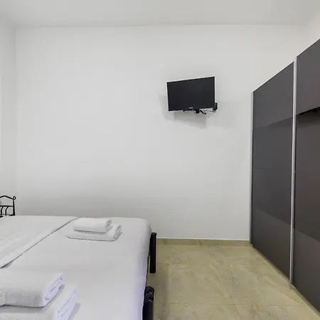 Dolce Vita With 2 Swimming Pools Apartment Porec