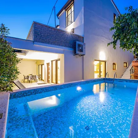 Dolce Vita With 2 Swimming Pools Porec
