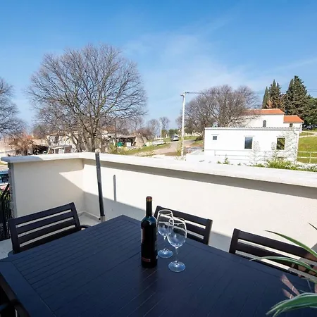 Dolce Vita With 2 Swimming Pools * Poreč